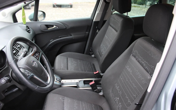 Opel Meriva cena 22900 przebieg: 176000, rok produkcji 2011 z Sianów małe 667